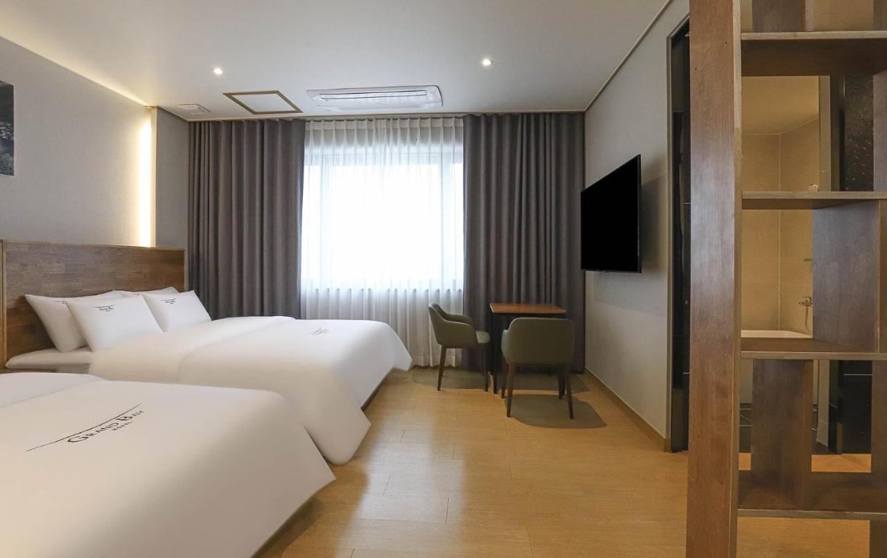Hotel Grand Bay Boryeong Extérieur photo